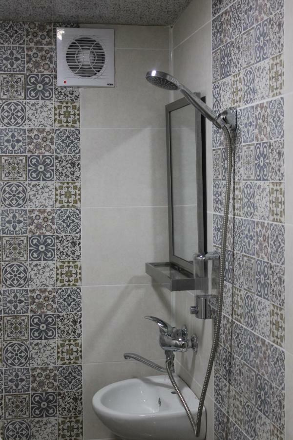 Green Palma Kutaisi Ngoại thất bức ảnh